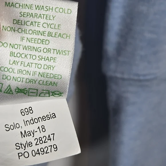 Lilly Pulitzer Belinda Light Blue Long Sleeve Cowl Neck Pullover Top Size Small - Picture 14 of 15